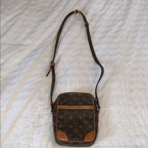 Vintage 1983 Louis Vuitton crossbody